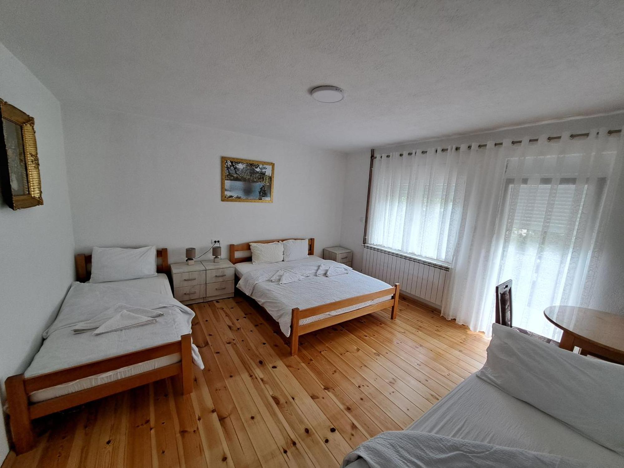 Rooms Lida & Friendly Home Plav Luaran gambar